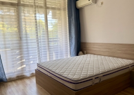 Vynikající apartmán s výhledem na bazén v kvalitním komplexu. Foto 3