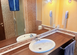 Dreizimmerwohnung in einem Luxuskomplex 100 Meter vom Meer entfernt. Foto 23
