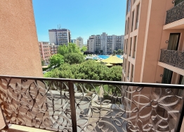 Dreizimmerwohnung in einem Luxuskomplex 100 Meter vom Meer entfernt. Foto 19