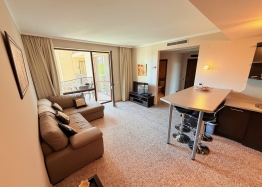 Dreizimmerwohnung in einem Luxuskomplex 100 Meter vom Meer entfernt. Foto 2