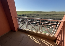 Jednopokojový apartmán ve velkém komplexu na pobřeží. Foto 6 Jednopokojový apartmán ve velkém komplexu na pobřeží. Foto 6