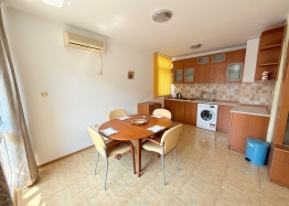 Große Dreizimmerwohnung 600 Meter vom Meer entfernt. Foto 14