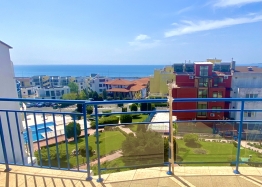 Большая трехкомнатная квартира с видом на море. Фото 10