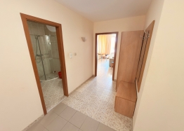 Geräumige Wohnung in einem Komplex mit ausgezeichneter Lage. Foto 16