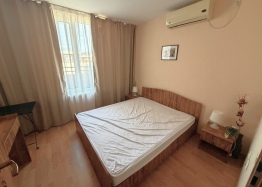 Three-room apartment in a large residential complex. Photo 2 Three-room apartment in a large residential complex. Photo 2