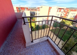 Three-room apartment in a large residential complex. Photo 10 Three-room apartment in a large residential complex. Photo 10