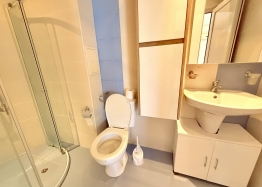 Двухкомнатная квартира, идеально подходящая для комфортного круглогодичного проживания.. Фото 13 Двухкомнатная квартира, идеально подходящая для комфортного круглогодичного проживания.. Фото 13