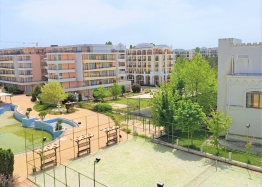 Двухкомнатная квартира с видом на бассейн в комплексе Гранд Камелия. Фото 2