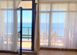 Apartment with panoramic sea views on the first line. Photo 12