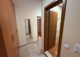 Cozy two-room apartment in a large family complex. Photo 10