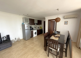 Apartament z widokiem na morze i trawnikiem w pierwszej linii. Zdjęcie 14