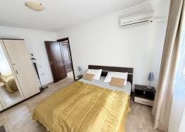 Apartament z widokiem na morze i trawnikiem w pierwszej linii. Zdjęcie 23