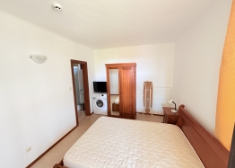 Spacious apartment in a large cottage complex. Photo 17