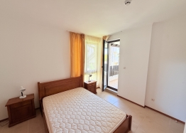 Spacious apartment in a large cottage complex. Photo 18