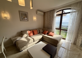 Große Wohnung mit Meerblick in erster Reihe. Foto 11