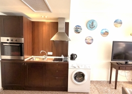 Duże studio z trawnikiem w luksusowym aparthotelu. Zdjęcie 13 Duże studio z trawnikiem w luksusowym aparthotelu. Zdjęcie 13