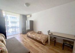 Studio in a complex with a convenient location. Photo 7