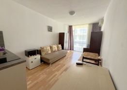 Studio in a complex with a convenient location. Photo 1