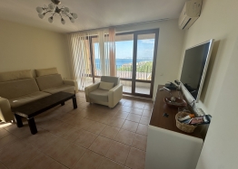 Apartmán s výhledem na moře ve velkém komplexu. Foto 22