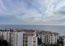 Двухкомнатная квартира с панорамным видом на море. Фото 1