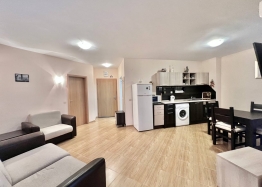 Двокімнатна квартира в розкішному комплексі за 150 метрів від моря. Фото 3