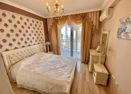 Квартира с тремя спальнями и видом на море и паркоместом. Foto 3