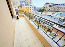 Apartment mit großer Terrasse und Meerblick in einer schönen Anlage. Foto 22