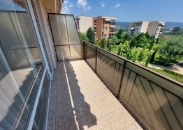 Новая просторная студия с красивым видом с балкона. Фото 14