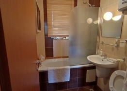 Vynikající třípokojový byt v centru Slunečného pobřeží. Foto 15