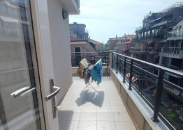 Schöne Wohnung an der ersten Küste in Pomorie. Foto 13