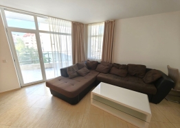 Large apartment with a pool view in a residential complex. Photo 10 Large apartment with a pool view in a residential complex. Photo 10
