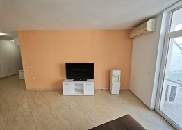 Large apartment with a pool view in a residential complex. Photo 15 Large apartment with a pool view in a residential complex. Photo 15