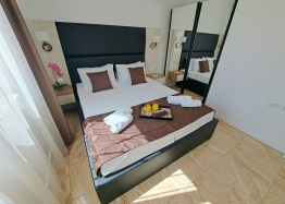 Wunderschöne neue Wohnung in erster Reihe. Foto 4