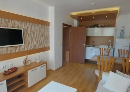 Wunderschöne Wohnung in einer luxuriösen Anlage. Foto 2