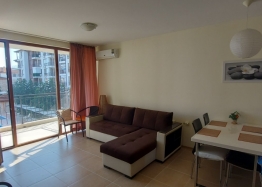 Ein-Zimmer-Apartment im Apollo-Komplex. Foto 4