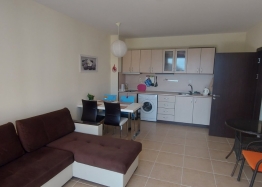 Ein-Zimmer-Apartment im Apollo-Komplex. Foto 3