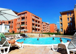 Cozy two-room apartment in a large gated complex on the coast. Photo 18