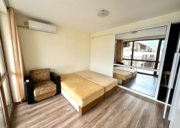 Ausgezeichnete Wohnung in erster Reihe mit niedrigen Nebenkosten. Foto 3 Ausgezeichnete Wohnung in erster Reihe mit niedrigen Nebenkosten. Foto 3