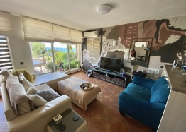 Čtyřpokojový apartmán s výhledem na moře. Foto 17