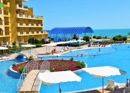 Vynikající dvoupokojový apartmán s výhledem na moře. Foto 10