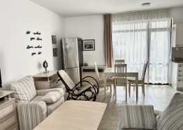 Two bedroom apartment close to the sea. Photo 3