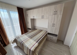 Prostorný apartmán s výhledem na bazén ve skvělém komplexu. Foto 2 Prostorný apartmán s výhledem na bazén ve skvělém komplexu. Foto 2