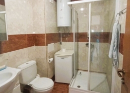 Двокімнатна квартира у великому сімейному комплексі. Фото 10