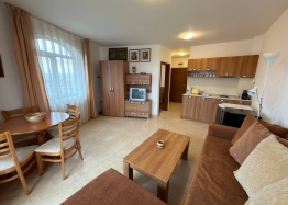 Квартира с видом на бассейн в ухоженном комплексе. Фото 4