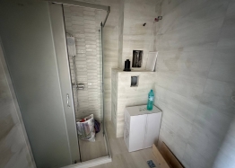 New studio in a quality building with no maintenance fee. Photo 6