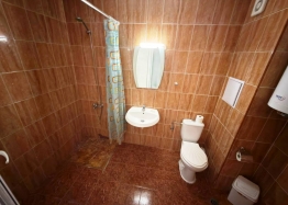 Prostorný třípokojový apartmán v komplexu na Slunečném pobřeží. Foto 12