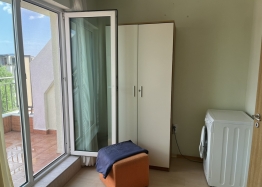 Prostorný apartmán s výhledem na bazén. Foto 15