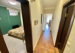 Čtyřpokojový apartmán s výhledem na moře. Foto 27