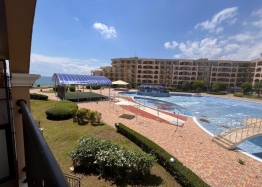 Apartment with sea view and swimming pool on the first line. Photo 7