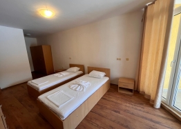 Apartment with sea view and swimming pool on the first line. Photo 13